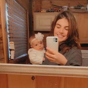 Meet your Posher, Julia